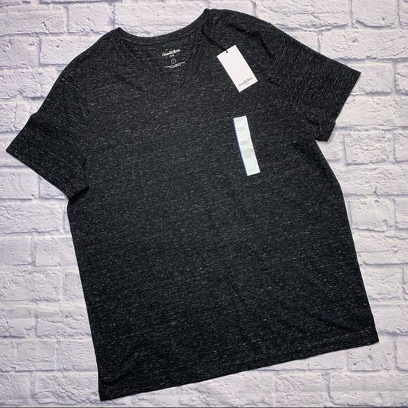 NEW Goodfellow & Co Vneck Tee - Picture 1 of 8